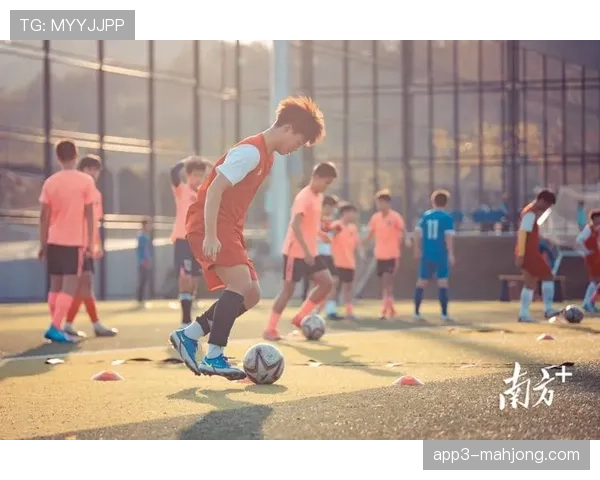 河南队范绪林乃比江年轻新援 球队长远建设注重青训人才储备